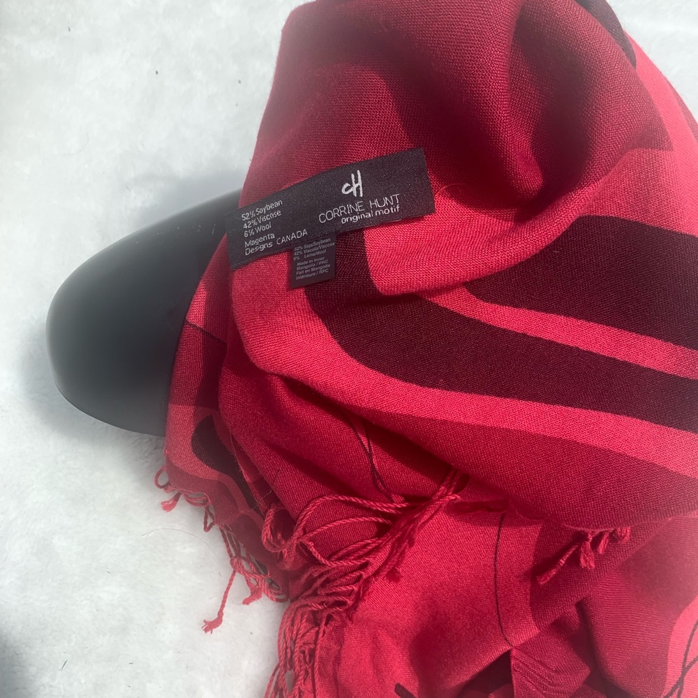 ⭐️ Native large SOY & WOOL Artist made fabric Scarf FIRST NATIONS Red Scarf - Picture 9 of 15